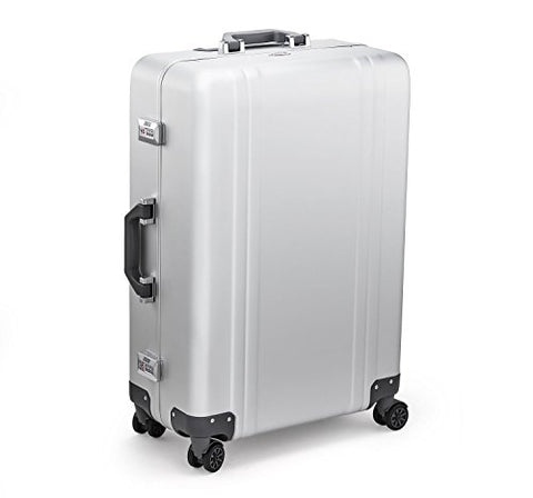 Zero Halliburton Classic Aluminum 2.0 - 26" Spinner Luggage