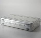 Zero Halliburton 3" Slimline Attache Cs3-Si (Silver)