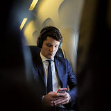 Bose Quietcomfort 25 Acoustic Noise Cancelling Headphones For Apple Devices - Black (Wired, 3.5Mm)