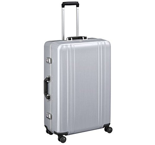 Zero Halliburton Classic Polycarbonate 2.0 28" 4-Wheel Suitcase in Silver