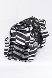 7-Pocket Tote Bag With Zipper (Black and White Zig Zag)