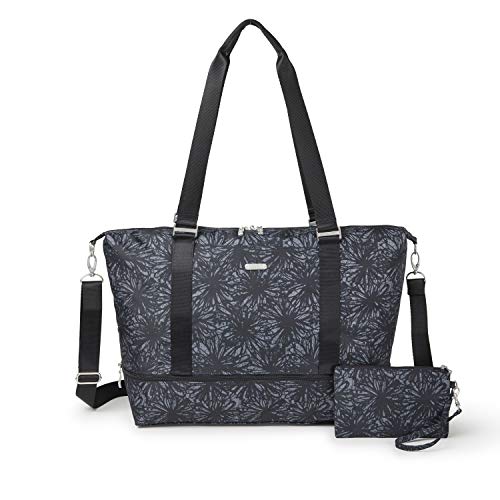 Baggallini Expandable Carry on Duffel, onyx floral