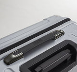 Zero Halliburton 24" 4 Wheel Spinner Travel Case (SILVER)