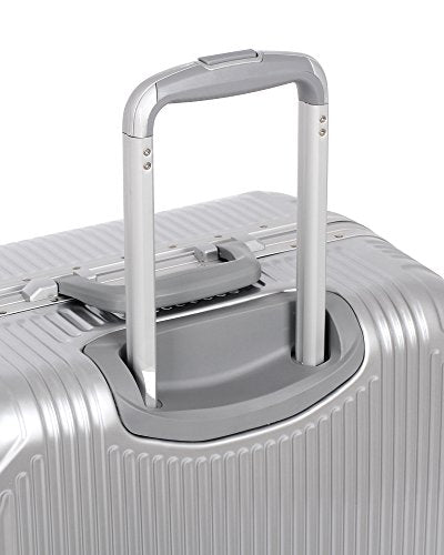 It Luggage Crusader 30.7" Hardside 8-Wheel Spinner, Almondine