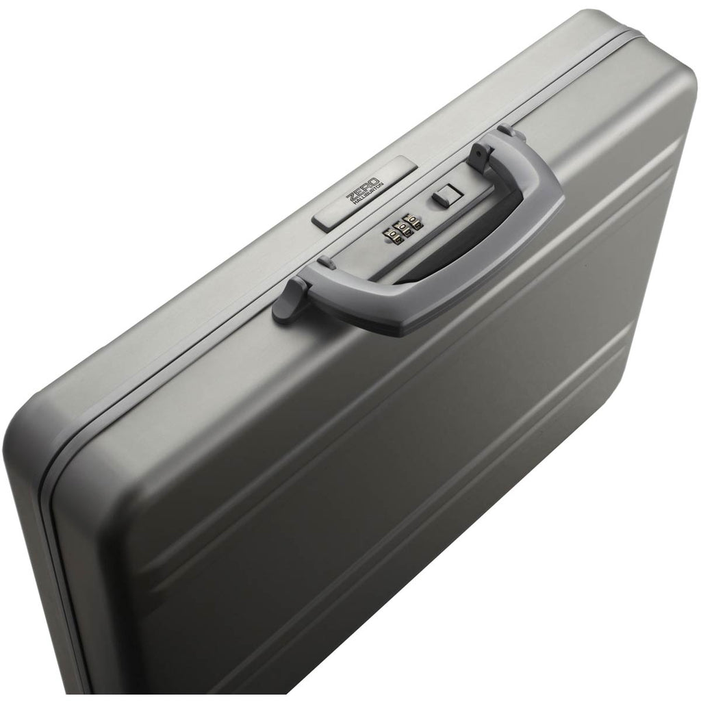 Zero Halliburton Slimline 3in Slimline Attache