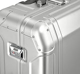 Zero Halliburton Geo Aluminum 3.0 26" 4 Wheel Spinner Travel Case Zrg2526 (Silver)