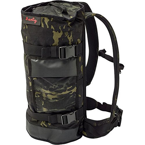 Henty Tube Day Pack Backpack 20L (Medium) (Camo)