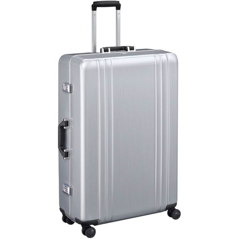 Zero Halliburton Classic Polycarbonate 2.0 30in 4-Wheel Travel Case