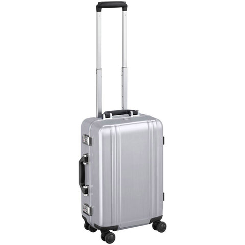 Zero Halliburton Classic Polycarbonate 2.0 19in Carry On 4-Wheel Spinner