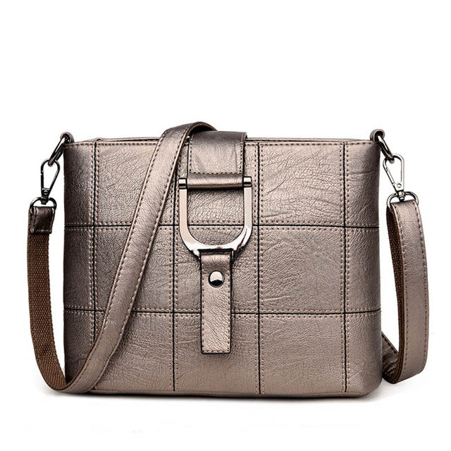 L$V Game on Coeur Shoulder Bag Ladies Designer Crossbody Love Messenger  Bags - China Replica Bags and Copy Bag price