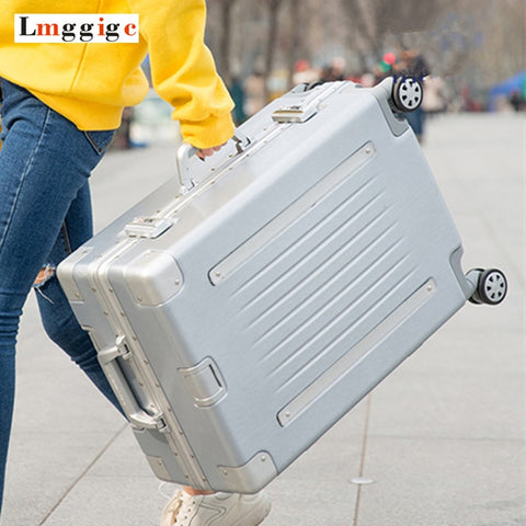 Aluminum Frame Scratch Resistant Rolling Luggage Bag,Pc+Abs Shell Travel Suitcase With Wheels,