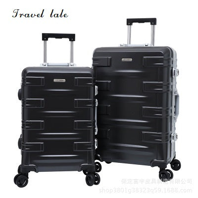 Travel Tale Durab And Contracted Pc 20/24 Inches Rolling Luggage Spinner Brand Travel Suitcase
