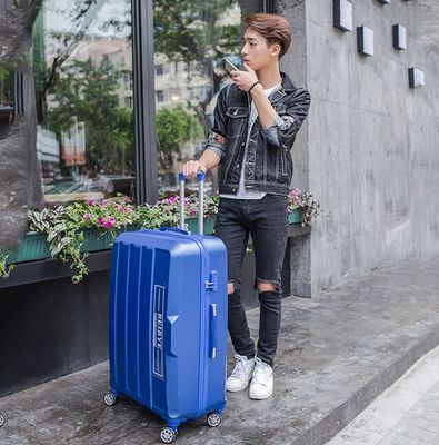 Travel Tale Large Size Tale Fashion 22/26/30/32 Inchespcrolling Luggage Spinner Brand Travel
