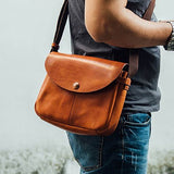 Aetoo Hand-Made Retro Head Cowhide Crossbody Bag
