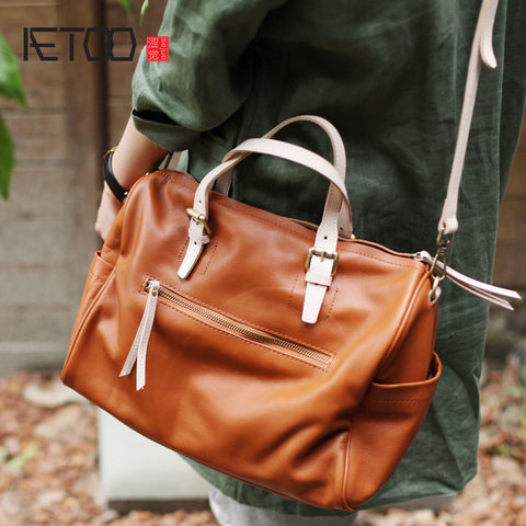Aetoo Autumn And Winter New Simple Top Layer Soft Leather Large Capacity Portable Boston Bag Ladies