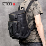 Aetoo Simple Retro Leather Shoulder Baotou Layer Cowhide Backpack Male Original Large Capacity